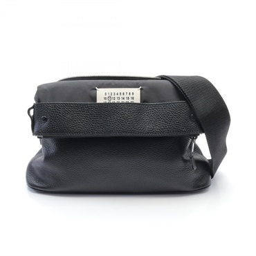 メゾンマルジェラ 5AC ショルダーバッグ メゾンマルジェラ】5AC レザーショルダーバッグ スモール – GQ SHOP