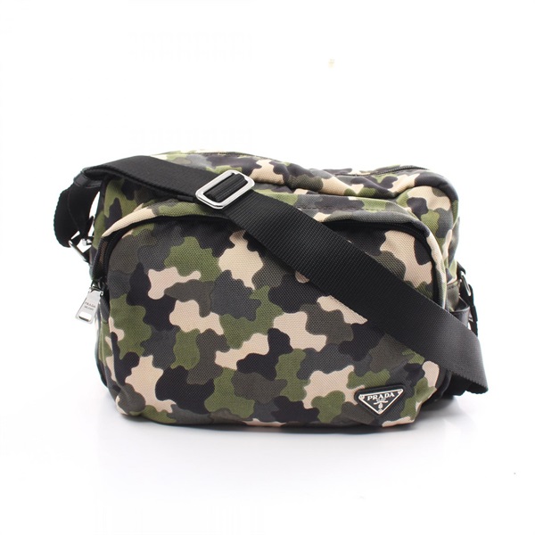 プラダ(PRADA)プラダ CORDURA + SAFFIAN ショルダーバッグ バッグ