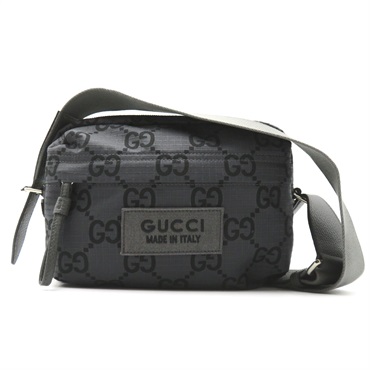 グッチ(GUCCI)グッチ GGポリエステル ミディアム クロスボディバッグ
