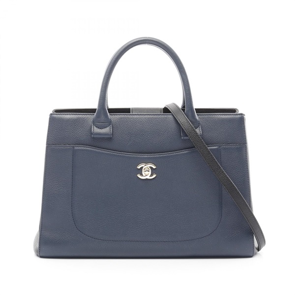 シャネル ネオエグゼクティブトート トートバッグ バッグ レディース A69930