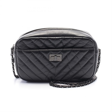 CHANEL　ショルダーバッグ　キャビアスキン　2.55　ウエストバッグ キャビアスキン 新古品 シャネル CHANEL マトラッセ 2.55 ユニフォーム