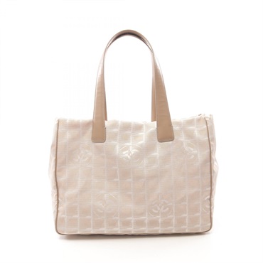 シャネル(CHANEL)シャネル ニュートラベルラインMM トートバッグ