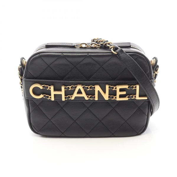 CHANELシャネル【正規品】✨美品✨マトラッセ　ロゴプレート　ショルダー 最新シャネルの偽物と本物の見分け方を画像比較で解説！