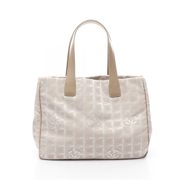 シャネル(CHANEL)シャネル ニュートラベルラインMM トートバッグ