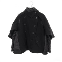 Moncler モンクレール　ショールとダウンが素敵なポンチョ型ジャケット MONCLER（ポンチョ）のフリマアイテム一覧