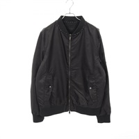 ヴァレンチノ(Valentino)ヴァレンチノ ロックスタッズ ブルゾン 衣料品