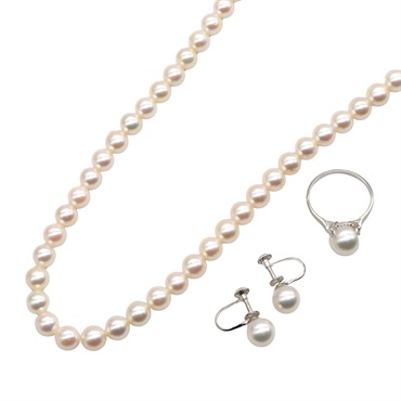 タサキ(TASAKI)タサキ パール ネックレス リング イヤリング 3点セット