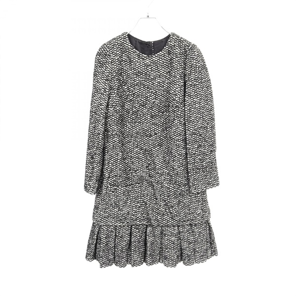 ドルチェアンドガッバーナ  ワンピース 衣料品 トップス レディース