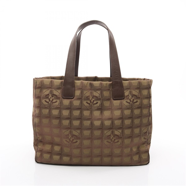 シャネル(CHANEL)シャネル ニュートラベルラインMM トートバッグ 