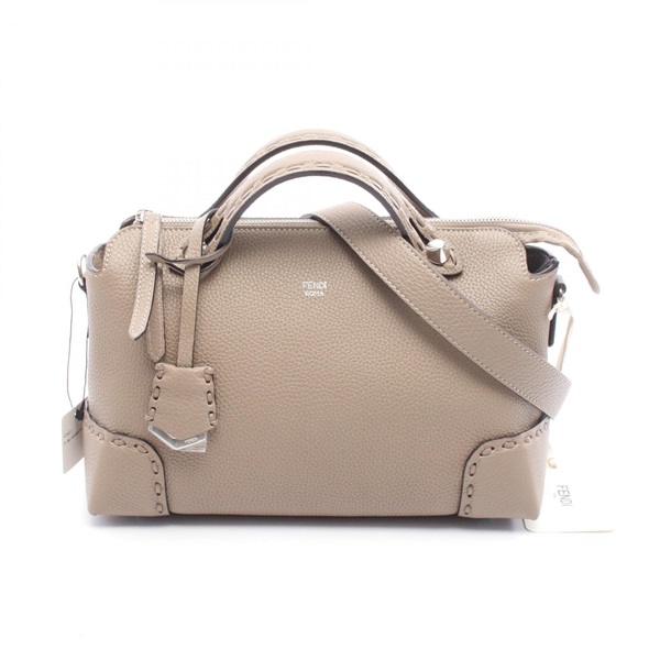 フェンディ(FENDI)フェンディ BY THE WAY MEDIUM バイザウェイ
