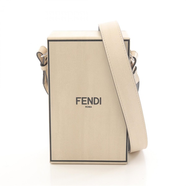 フェンディ(FENDI)フェンディ ボックス ショルダーバッグ バッグ