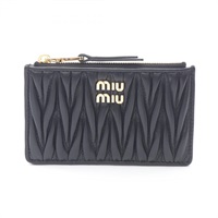 ミュウミュウ❣️長財布 マテラッセ メタルロゴ パスケース ギャランティカード有 ミュウ ミュウ(Miu Miu)ミュウ ミュウ MATELASSE'MIU マテラッセ