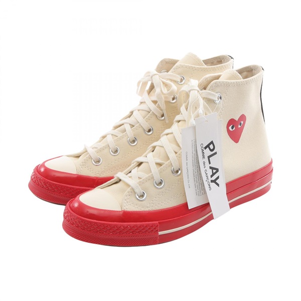プレイコムデギャルソン(PLAY COMME des GARCONS)プレイ