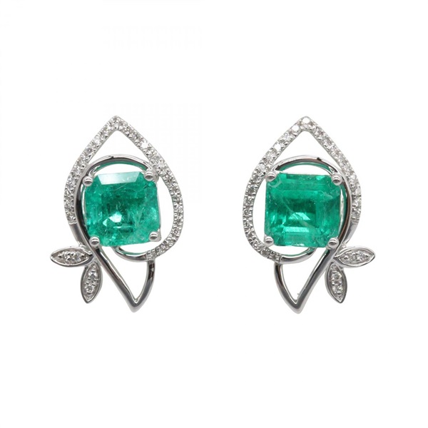 ジュエリー(JEWELRY)ジュエリー エメラルド ダイヤモンド ピアス 