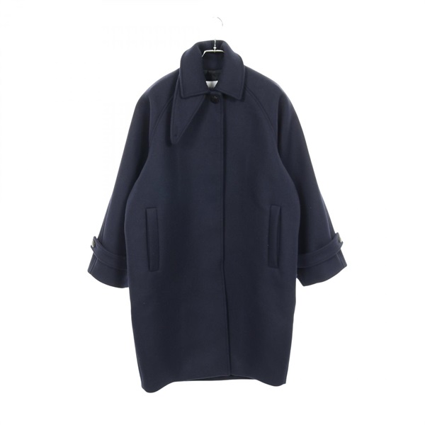 サルヴァトーレフェラガモ  その他コート 衣料品 アウター レディース