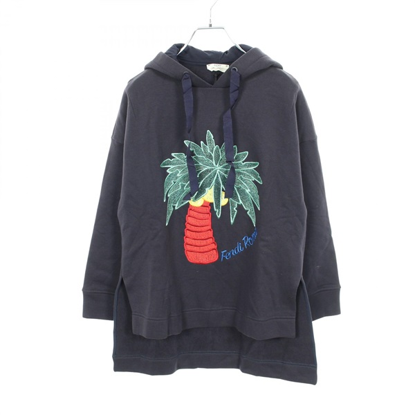 フェンディ  パーカー 衣料品 トップス レディース