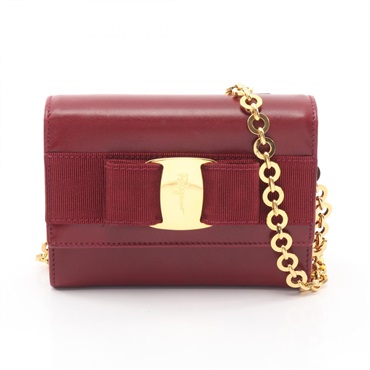 サルヴァトーレフェラガモ ヴァラリボン ショルダーバッグ バッグ レディース