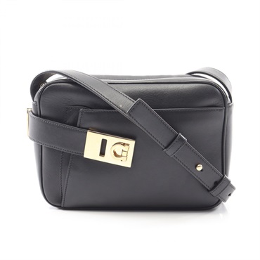 サルヴァトーレフェラガモ ガンチーニ カメラバッグ ショルダーバッグ バッグ レディース