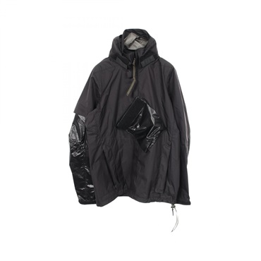 ACRONYM. アクロニウム ナイロンジャケット WINDSTOPPER INTEROPS フード付き アクロニウム(ACRONYM.)アクロニウム WINDSTOPPER INTEROPS フード付き