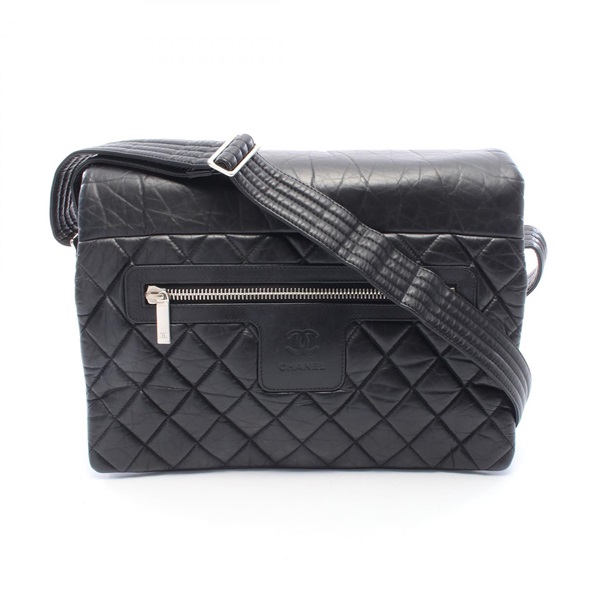 CHANEL コココクーン　バッグ シャネル(CHANEL)シャネル コココクーン メッセンジャーバッグ
