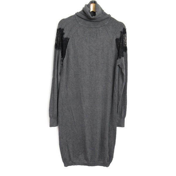 Blumarineブルマリン　ニットワンピース　ブルー　花柄スワロフスキー　40 Blumarineブルマリン ニットワンピース ブルー 花柄スワロフスキー 40