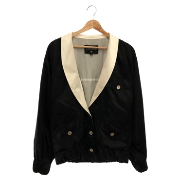 シャネル　正規品　中綿入り　ブルゾン　ジャケット　コート シャネル(CHANEL)シャネル ブルゾン 白襟 ブルゾン 衣料品 アウター