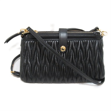 ミュウ ミュウ(Miu Miu)ミュウ ミュウ マテラッセ ポーチ