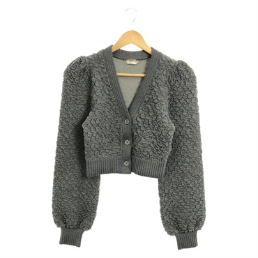 FENDI　カーディガン　Mサイズ フェンディ(FENDI)フェンディ カーディガン カーディガン 衣料品