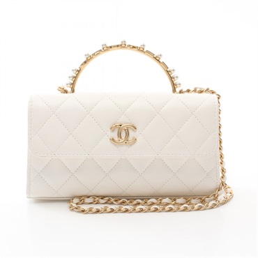 シャネル(CHANEL)シャネル マトラッセ トップハンドル フォン