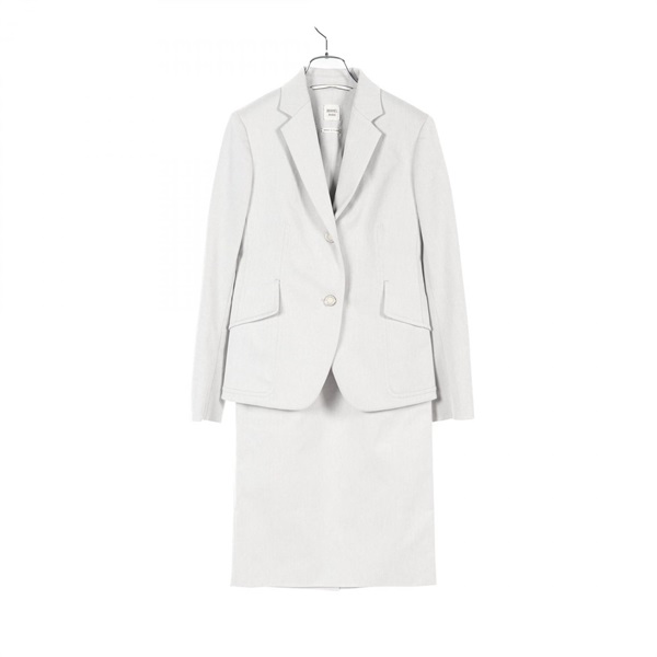 エルメス セリエボタン スーツ 衣料品 レディース