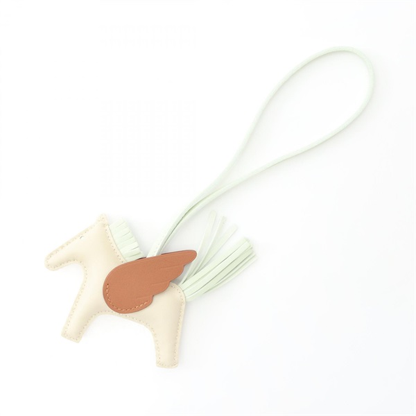 エルメス(HERMES)エルメス ロデオペガサスPM クレ ゴールド ヴェール 