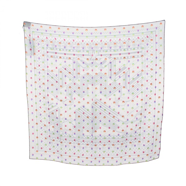 エルメス(HERMES)エルメス カレ60 モスリン SANGLES EN ZIGZAG BANDANA