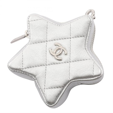 シャネル マトラッセ チャーム アクセサリー レディース