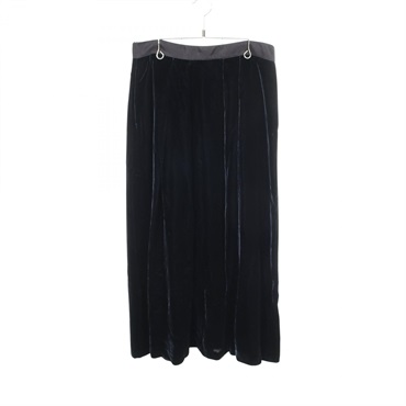 エンポリオ・アルマーニ ベロア スカート 衣料品  ボトムス レディース