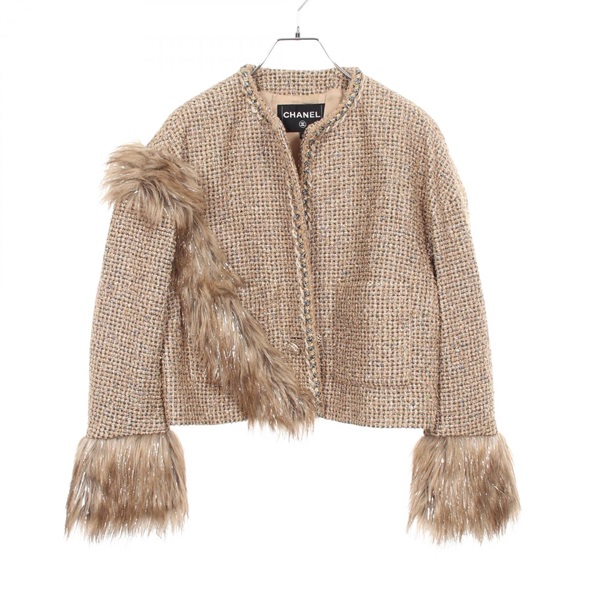 シャネル(CHANEL)シャネル ココマークボタン ファー ショート ツイード