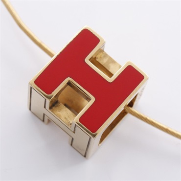 エルメス(HERMES)エルメス カージュドアッシュ Hキューブ ネックレス
