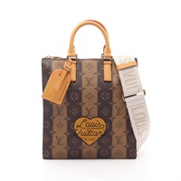 ルイ・ヴィトン(LOUIS VUITTON)ルイ・ヴィトン LOUIS VUITTON × NIGO