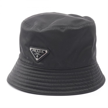 プラダ Re-Nylon 三角プレート バケット ハット 帽子 レディース