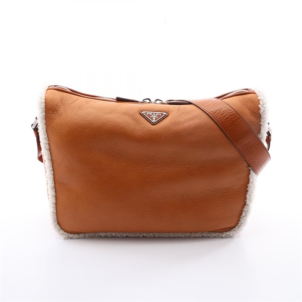 プラダ MONTONE SHEARLI ショルダーバッグ バッグ レディース 2VH182