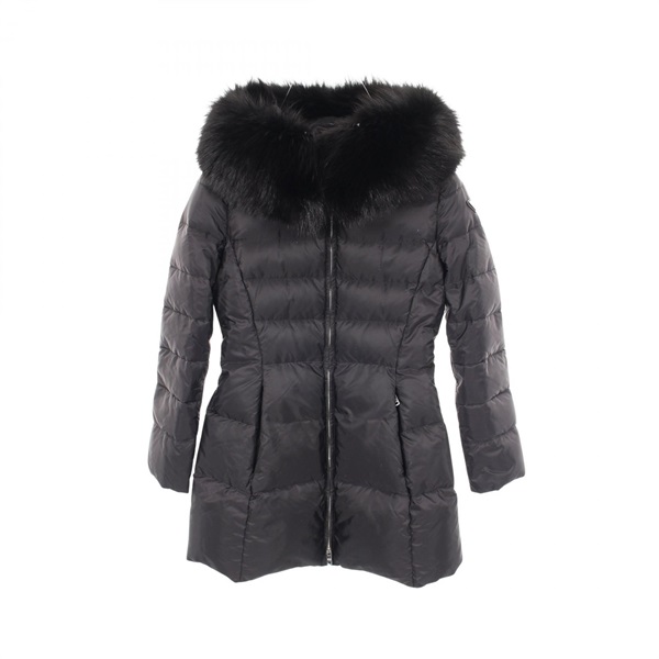 プラダ  ダウンジャケット 衣料品 アウター レディース