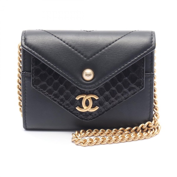 シャネル シェブロン Vステッチ ショルダーバッグ バッグ レディース