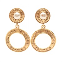 シャネル CHANELロゴ イヤリング ジュエリー レディース