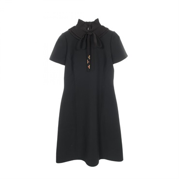 ルイ・ヴィトン ラッフルカラードレス ワンピース 衣料品 トップス レディース