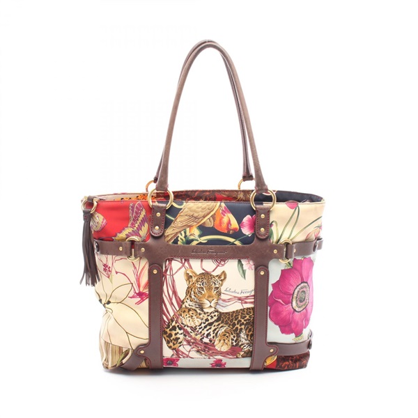 サルヴァトーレフェラガモ(Salvatore Ferragamo)サルヴァトーレ