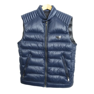 【美品】プラダ　ダウンベスト　ネイビー　サイズ48 SGB628 プラダ(PRADA)プラダ ダウンベスト ダウンベスト 衣料品 アウター