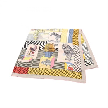 エルメス　スカーフ 90cm 未使用保管品❣️「ヴォルト・エ・ピルエット」柄 HERMES エルメス カレ90 Voltes et pirouettes ヴォルト エ