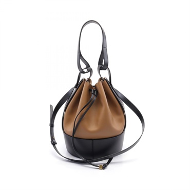 LOEWE ロエベ バルーンバッグ ロエベの新作「バルーン バッグ」が織りなす洗練された日常