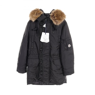 モンクレール(MONCLER)モンクレール AJA GIUBBOTTO ダウンジャケット