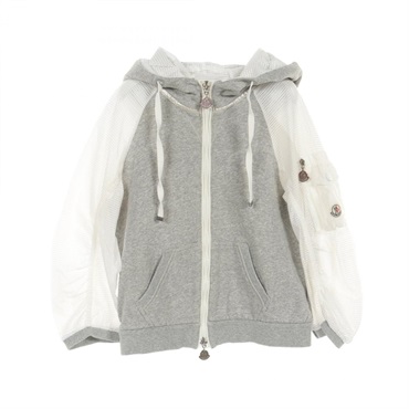 新品未使用‼︎ モンクレール　パーカー MONCLER (モンクレール) 裏毛 ハートワッペン フルジップ パーカー