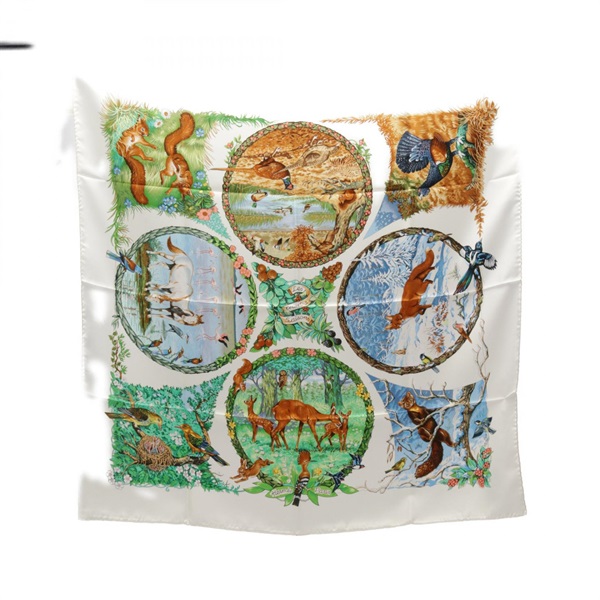 【正規品】エルメス カレ90 Les Quatre Saisons エルメス(HERMES)エルメス カレ90 les quatre saisons スカーフ 衣料品